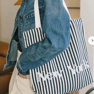 BNIB - Petite Studio New York Tote Bag